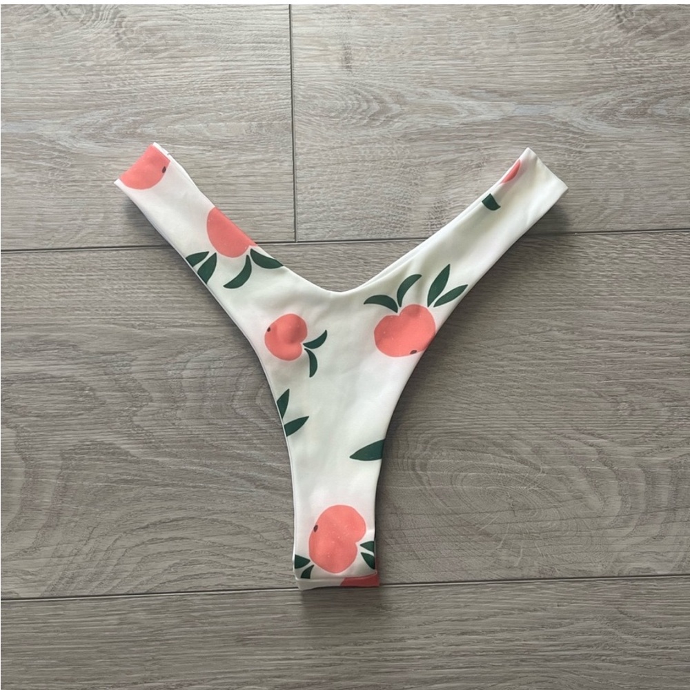 KAOHS PEACH THONG BIKINI 🍑